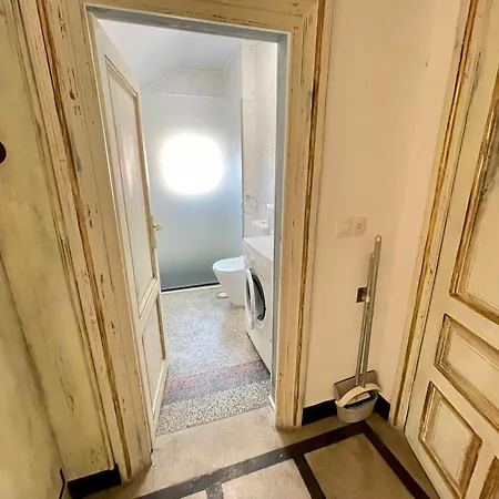 'sea South' Apartment, Super Central, Vintage Style, 1bdr * בורגאס